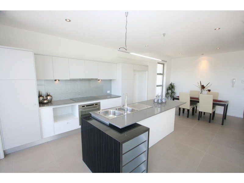 4 Dunebean Drive, Banksia Beach QLD 4507