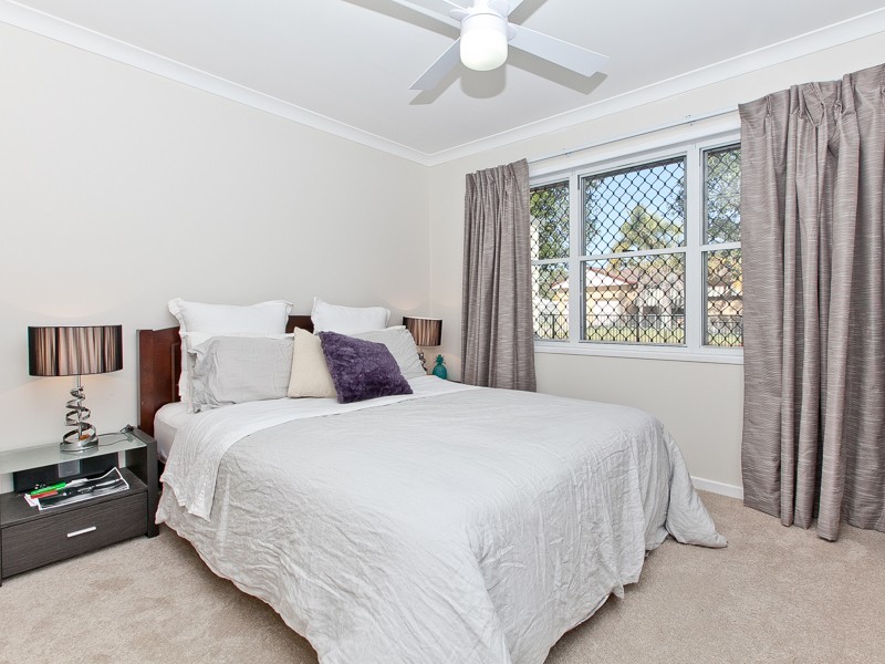 1 Lyrebird Lane, Bongaree QLD 4507