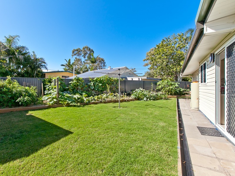 1 Lyrebird Lane, Bongaree QLD 4507