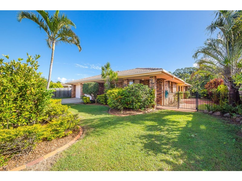 3 Hawaii Crescent, Banksia Beach QLD 4507