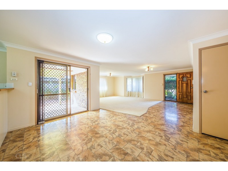 3 Hawaii Crescent, Banksia Beach QLD 4507