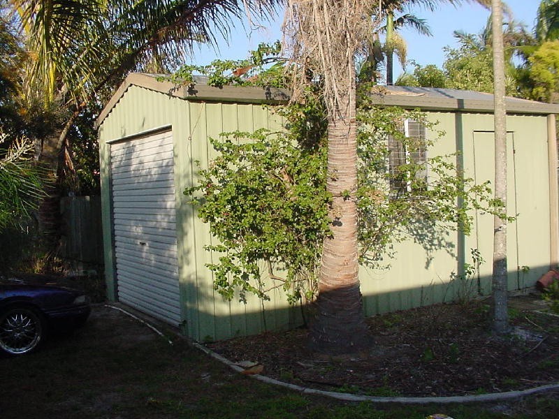 22 Hazell Avenue, Banksia Beach QLD 4507