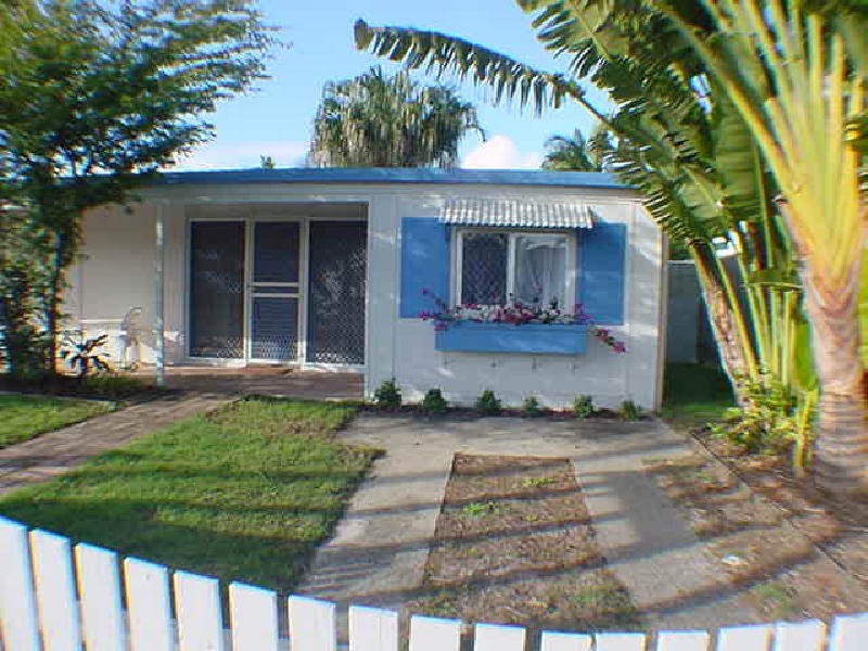 22 Hazell Avenue, Banksia Beach QLD 4507