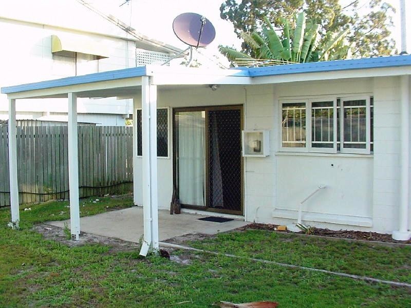 22 Hazell Avenue, Banksia Beach QLD 4507