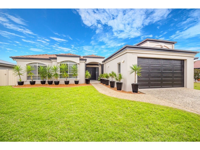 13 Marlin Court, Banksia Beach QLD 4507