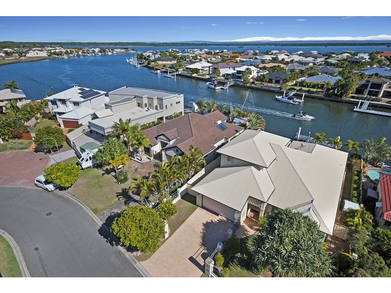 38 Tradewinds Drive, Banksia Beach QLD 4507