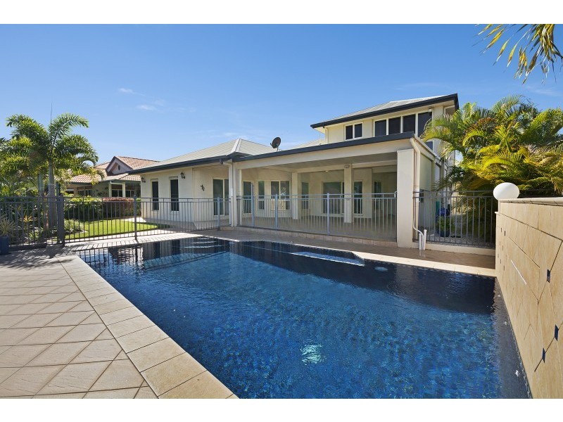 38 Tradewinds Drive, Banksia Beach QLD 4507