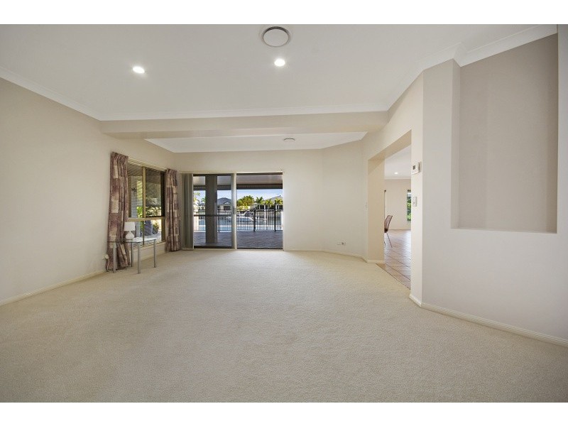 38 Tradewinds Drive, Banksia Beach QLD 4507