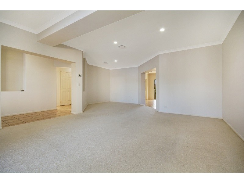 38 Tradewinds Drive, Banksia Beach QLD 4507