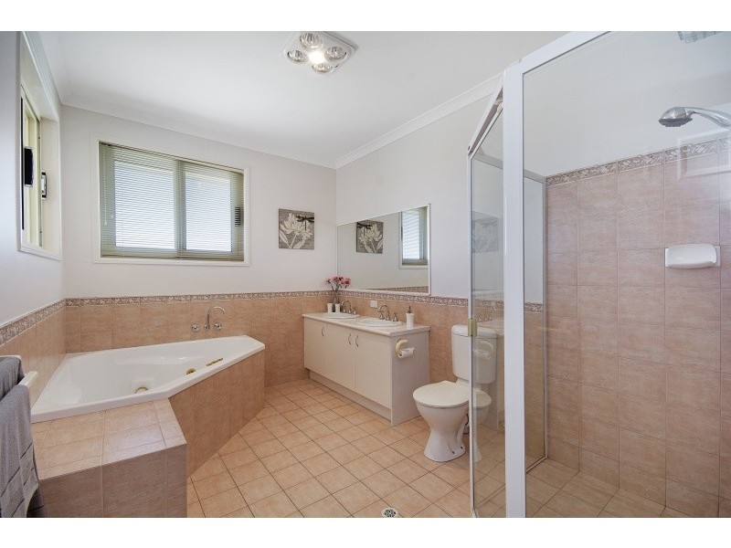 38 Tradewinds Drive, Banksia Beach QLD 4507