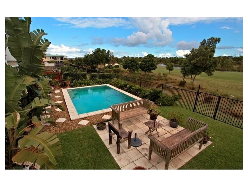 51 Dunebean Drive, Banksia Beach QLD 4507