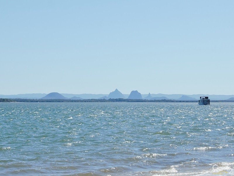 211 Bestmann Road, Sandstone Point QLD 4511