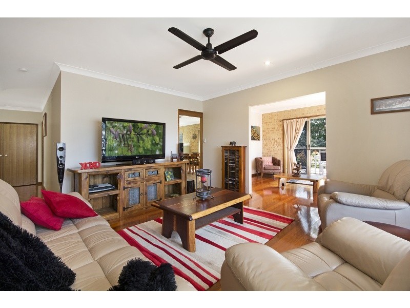 72 Ningi Esplanade, Ningi QLD 4511