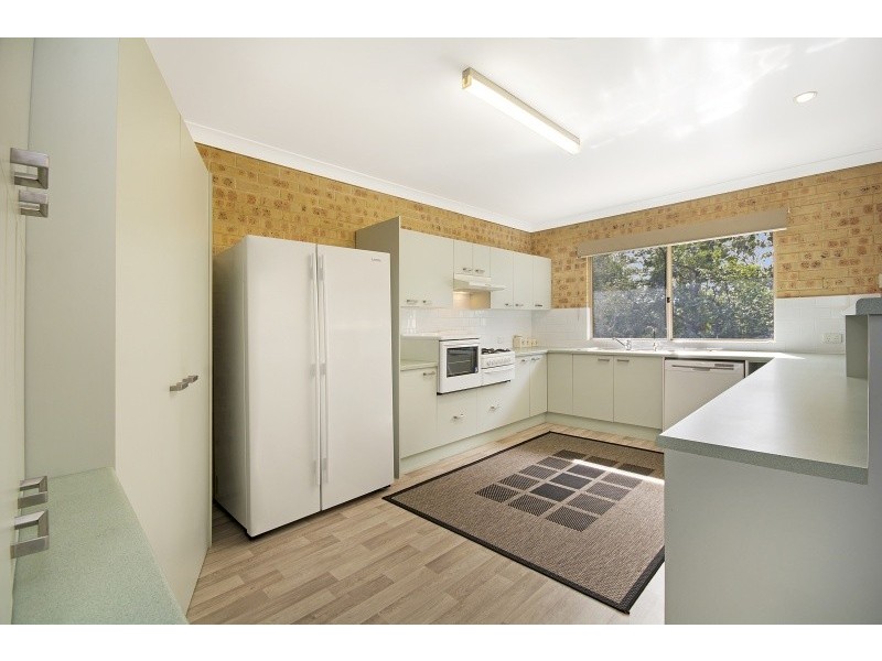 72 Ningi Esplanade, Ningi QLD 4511