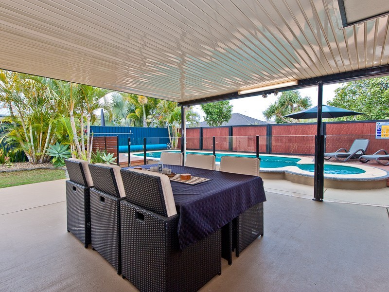 40 Bilinga Court, Sandstone Point QLD 4511