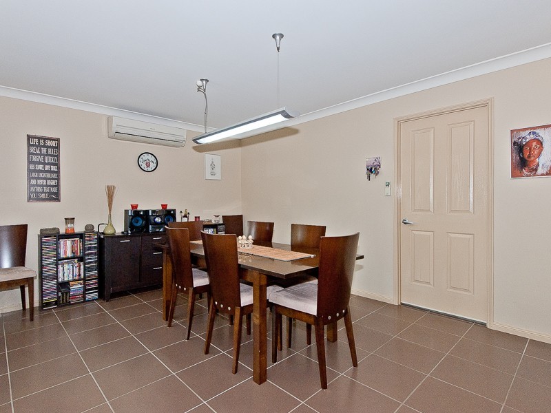 40 Bilinga Court, Sandstone Point QLD 4511