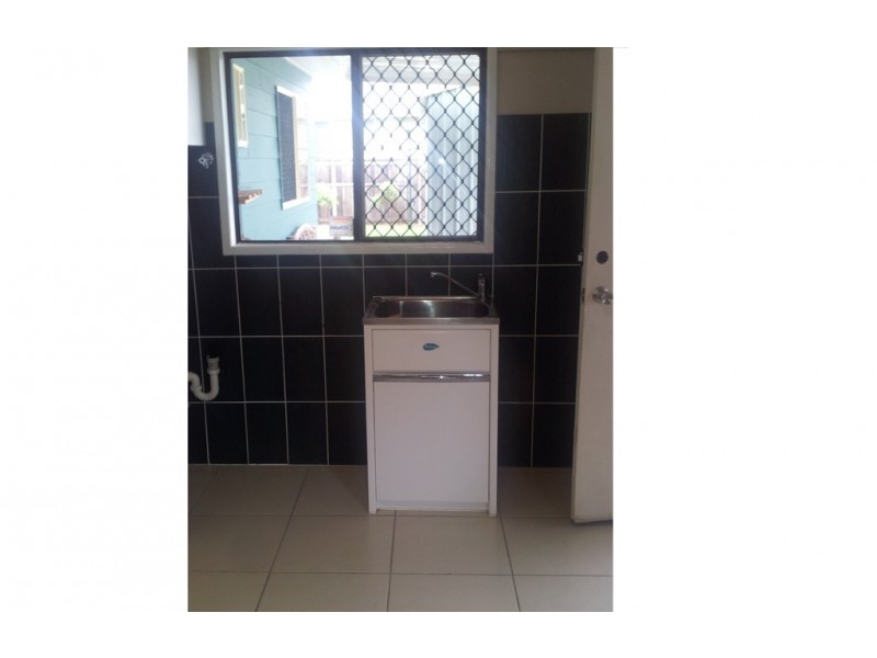22 Gillian Street, Beachmere QLD 4510