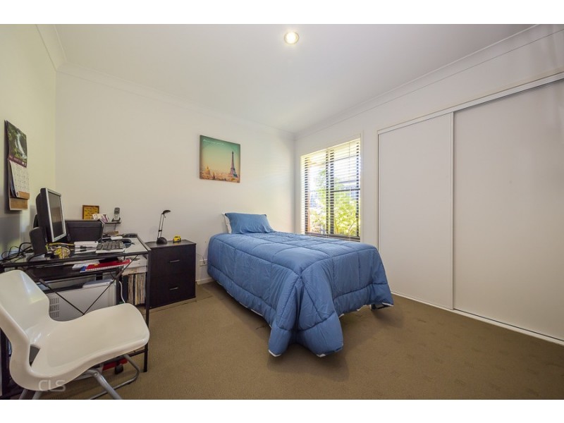 36 Bilinga Court, Sandstone Point QLD 4511