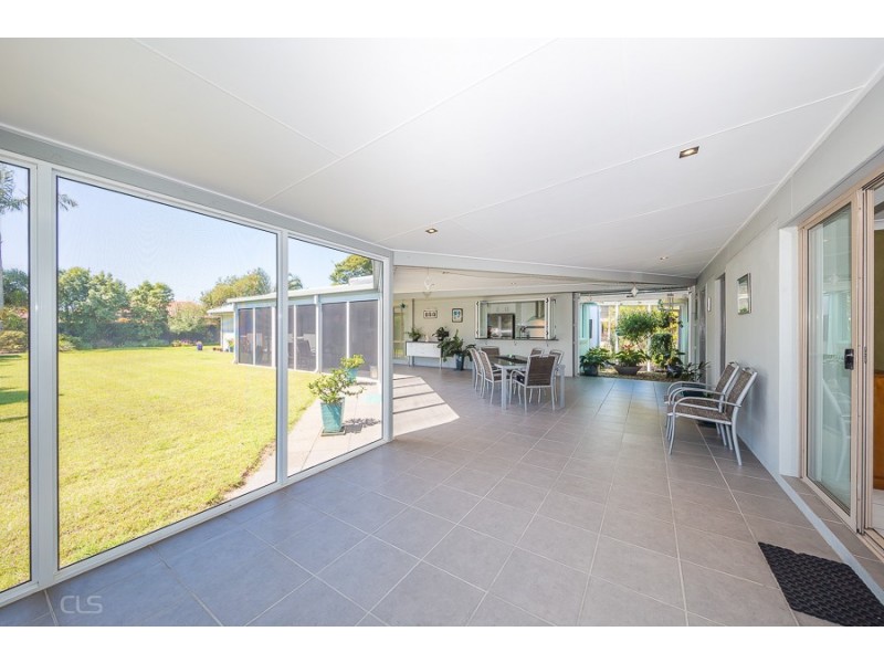 9 Sun Court, Banksia Beach QLD 4507
