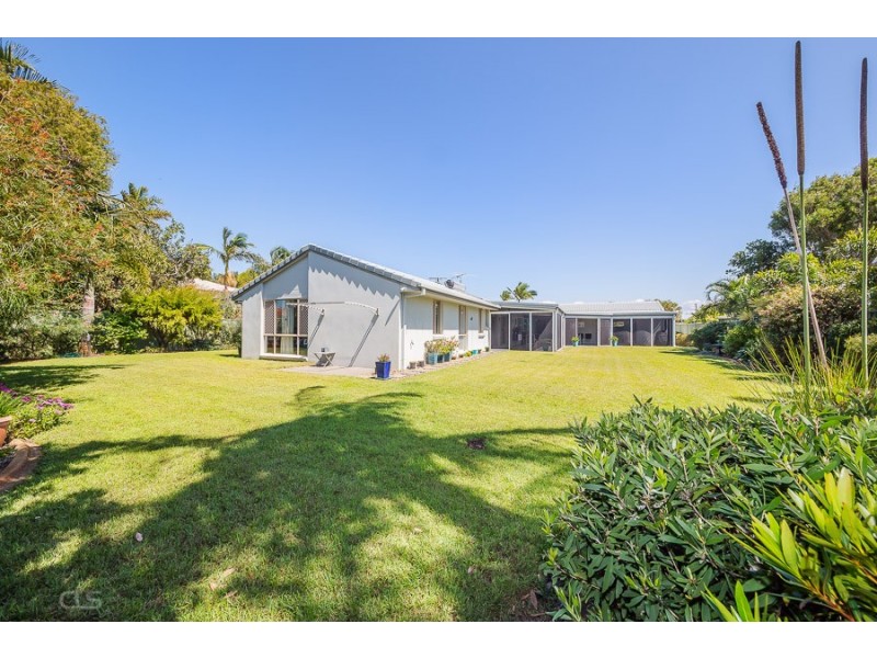 9 Sun Court, Banksia Beach QLD 4507