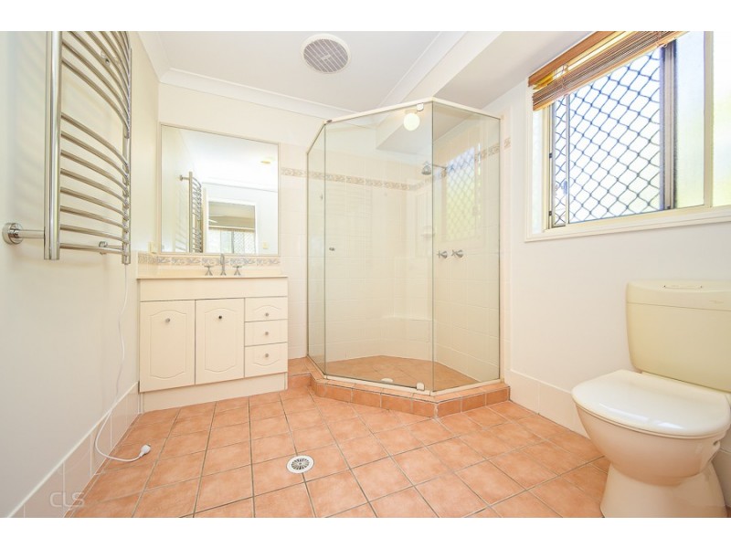 36 Seaforth Street, Sandstone Point QLD 4511