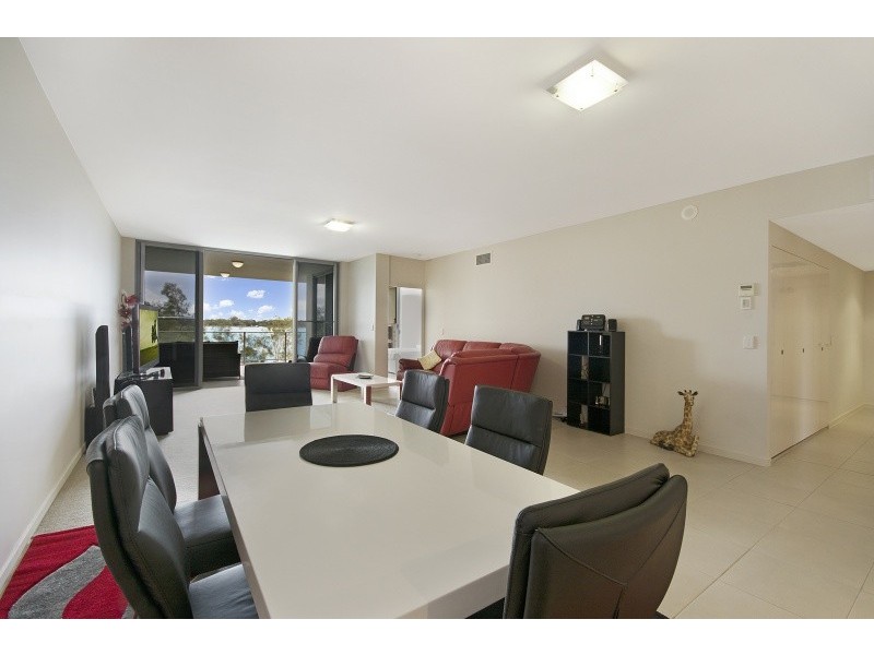 Unit 16 Spinnaker Blue, Sandstone Point QLD 4511