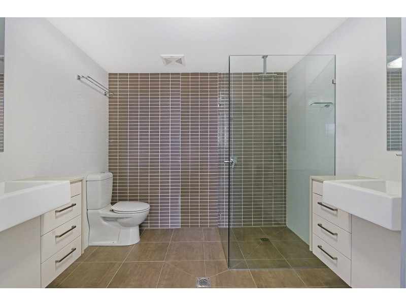 Unit 16 Spinnaker Blue, Sandstone Point QLD 4511