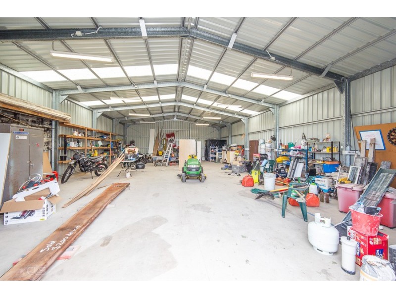 34 Hirst Court, Ningi QLD 4511