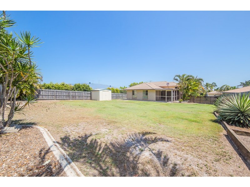 203 Endeavour Drive, Banksia Beach QLD 4507