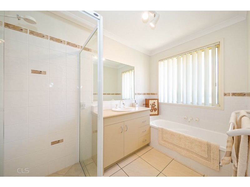 263 Bestmann Road, Sandstone Point QLD 4511