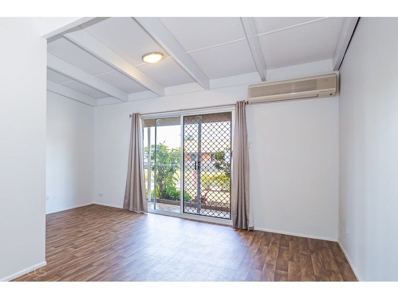 109 Sunderland Drive, Banksia Beach QLD 4507