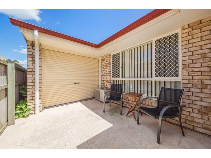 8 Rushcutters Court, Sandstone Point QLD 4511