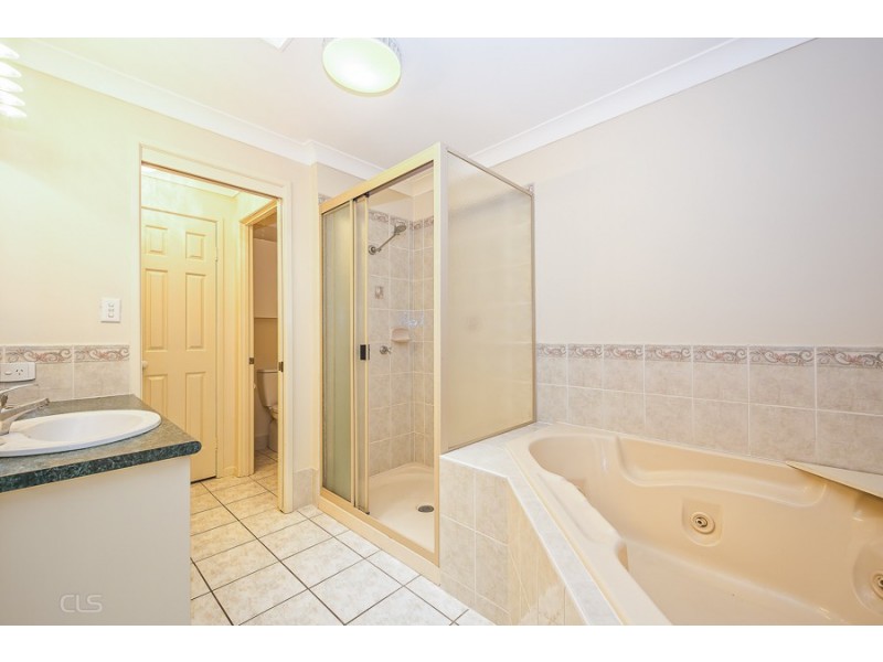 2/28 Headsail Drive, Banksia Beach QLD 4507