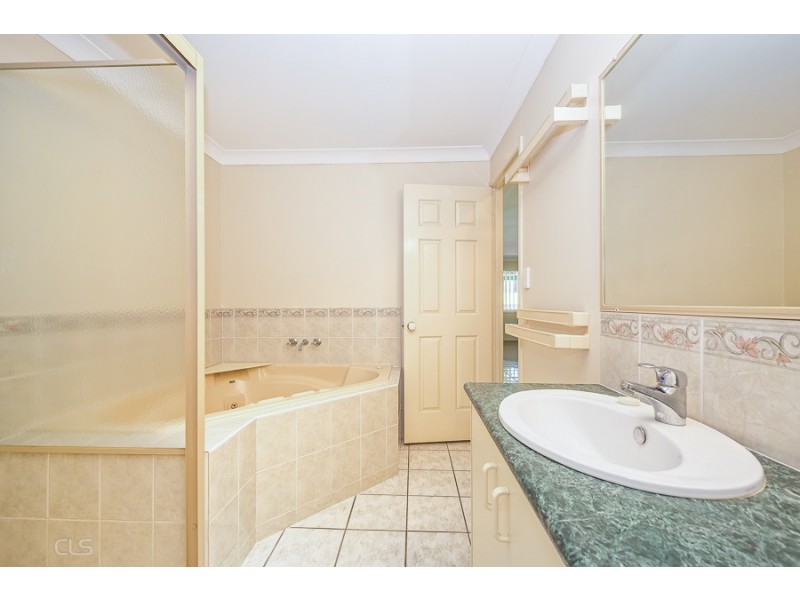 2/28 Headsail Drive, Banksia Beach QLD 4507