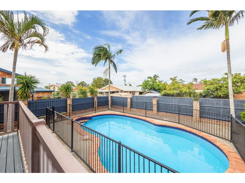 7 Pembroke Place, Banksia Beach QLD 4507