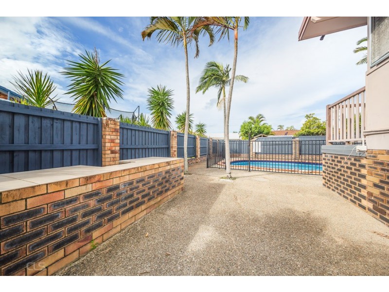 7 Pembroke Place, Banksia Beach QLD 4507