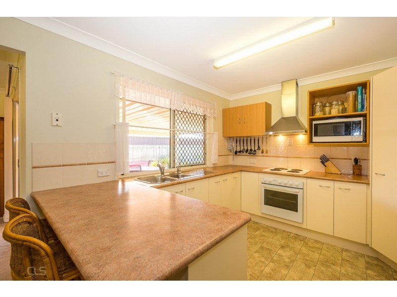 24 Pheasant Avenue, Banksia Beach QLD 4507