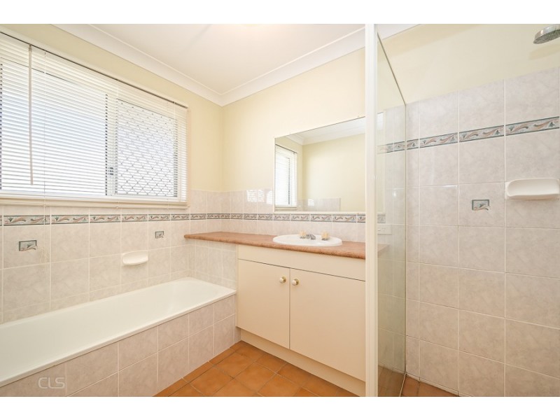 24 Pheasant Avenue, Banksia Beach QLD 4507