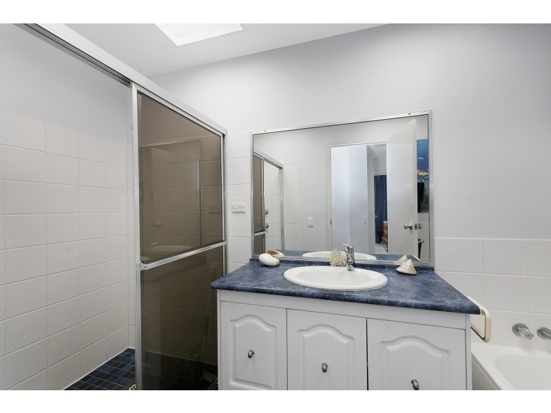 7A/16 Spinnaker Drive, Sandstone Point QLD 4511