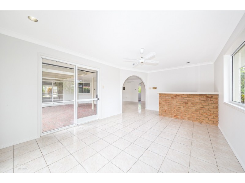 18 Castaway Court, Banksia Beach QLD 4507