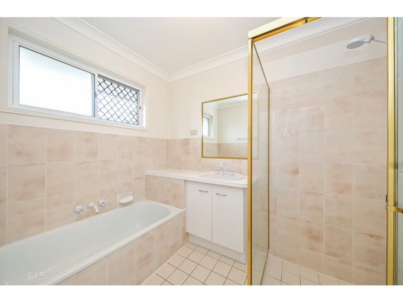 18 Castaway Court, Banksia Beach QLD 4507