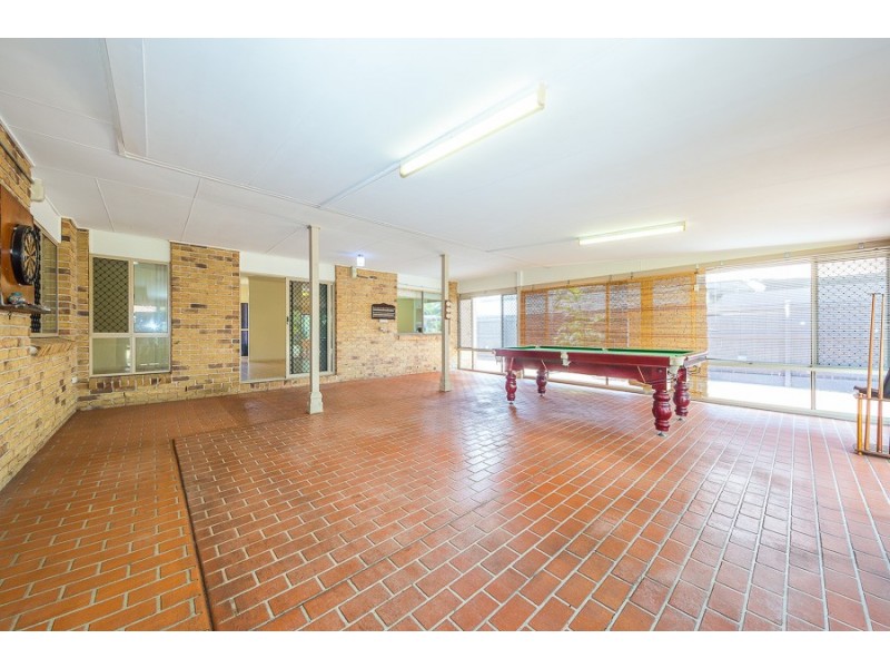 218 Endeavour Drive, Banksia Beach QLD 4507