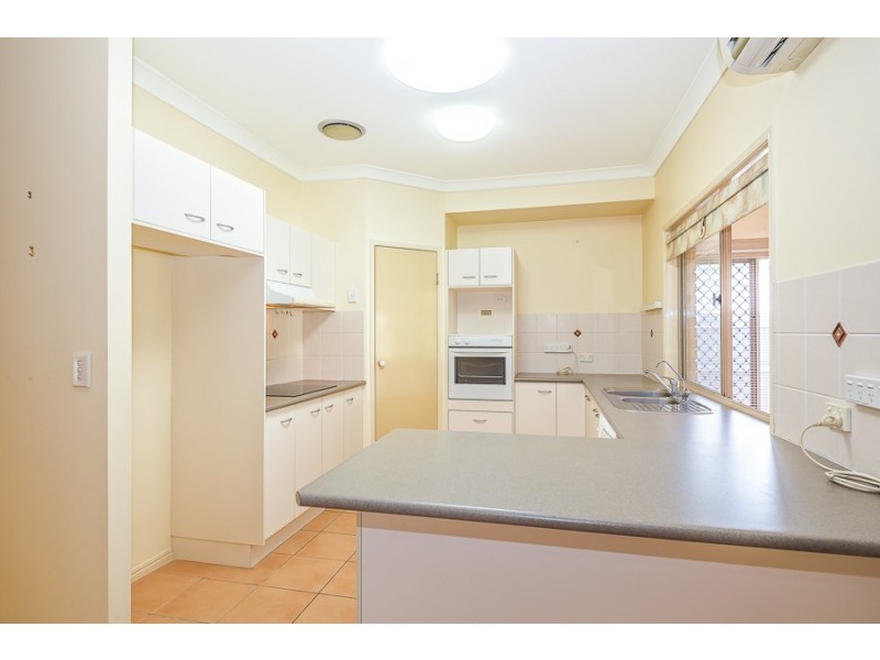 218 Endeavour Drive, Banksia Beach QLD 4507