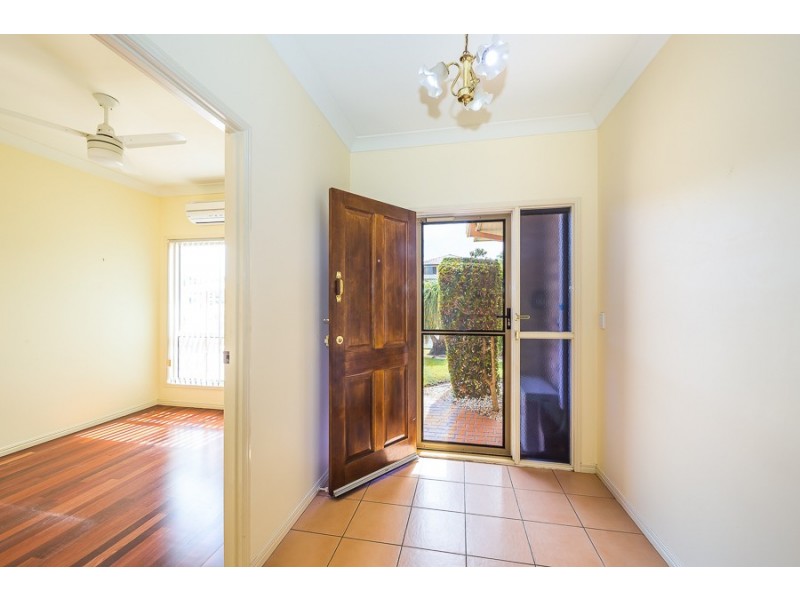 218 Endeavour Drive, Banksia Beach QLD 4507