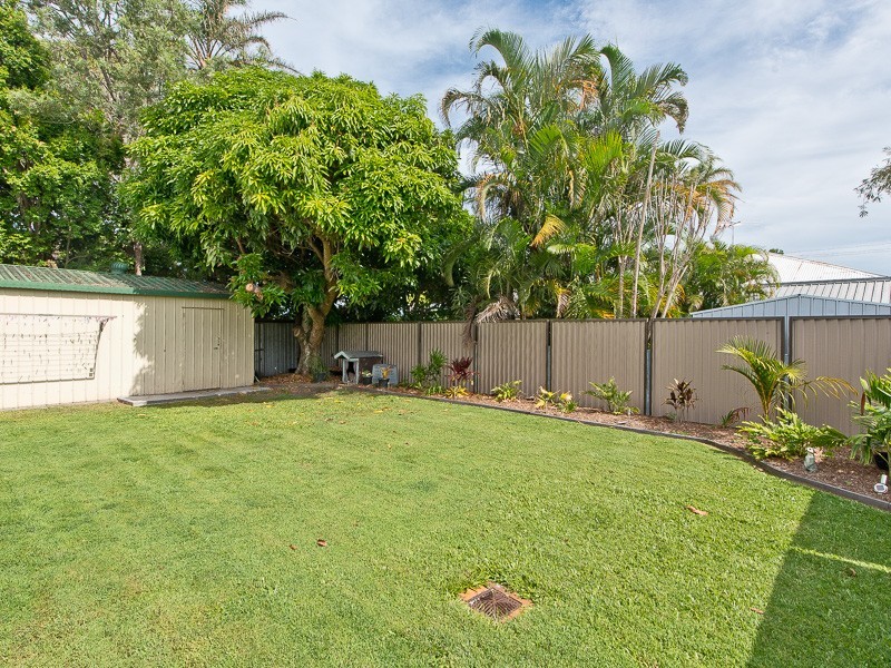 6 Miramar Street, Bongaree QLD 4507