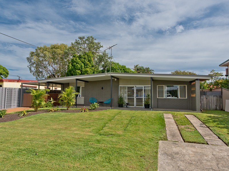 6 Miramar Street, Bongaree QLD 4507