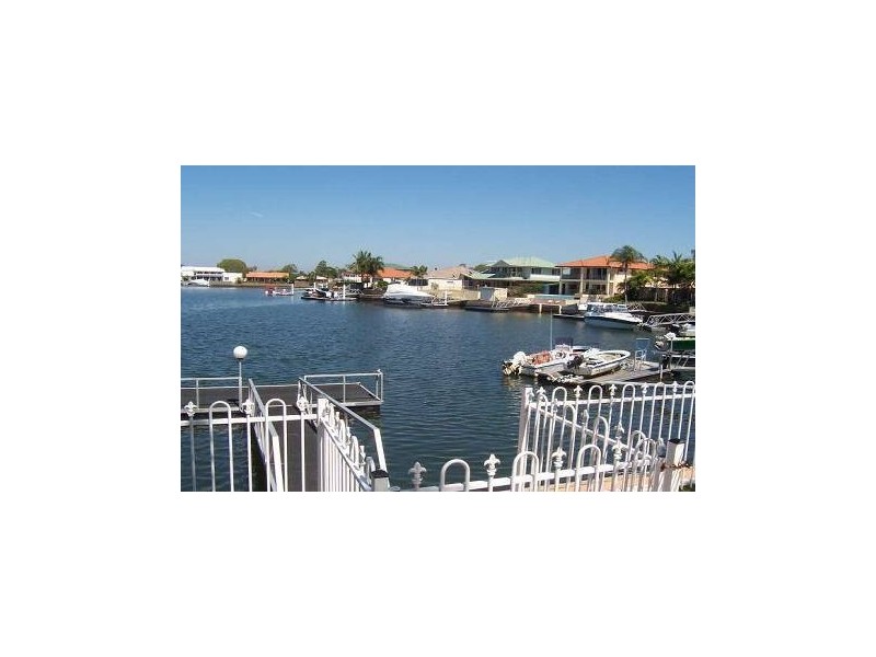 2 Bass Court, Banksia Beach QLD 4507