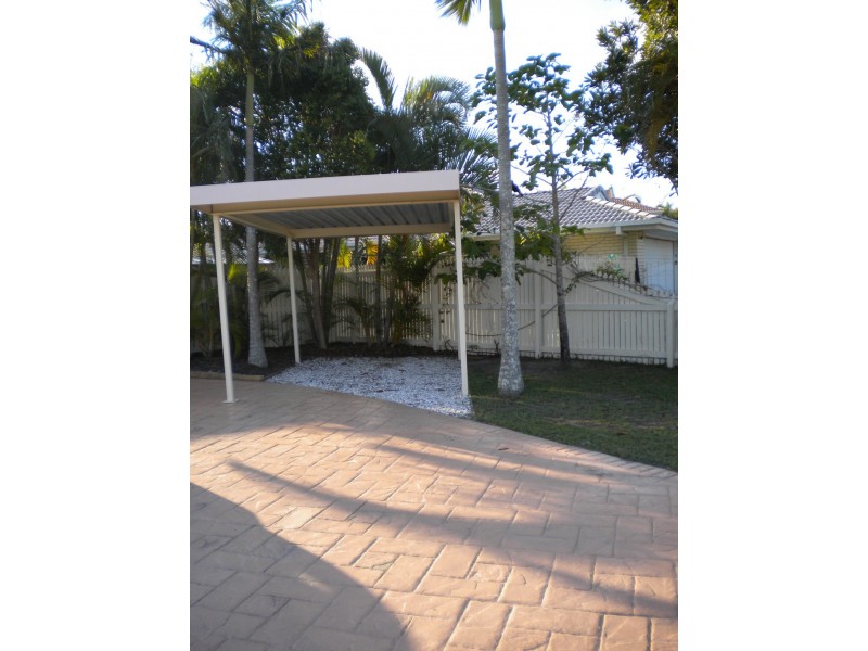 2 Bass Court, Banksia Beach QLD 4507