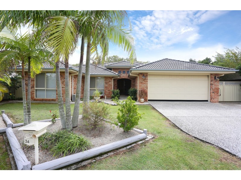 34 Gordon Crescent, Sandstone Point QLD 4511