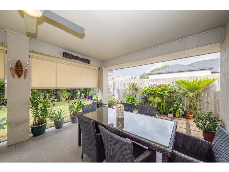 14 Middle Cove Court, Sandstone Point QLD 4511